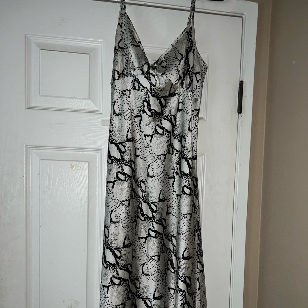 midi dress